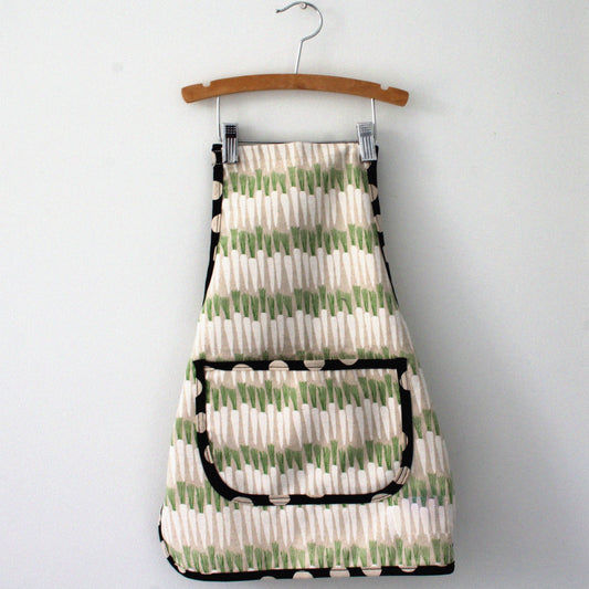carrot apron