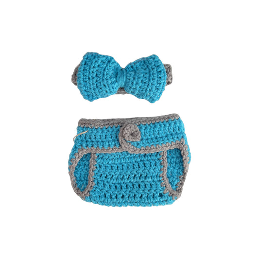 diaper cover and bow